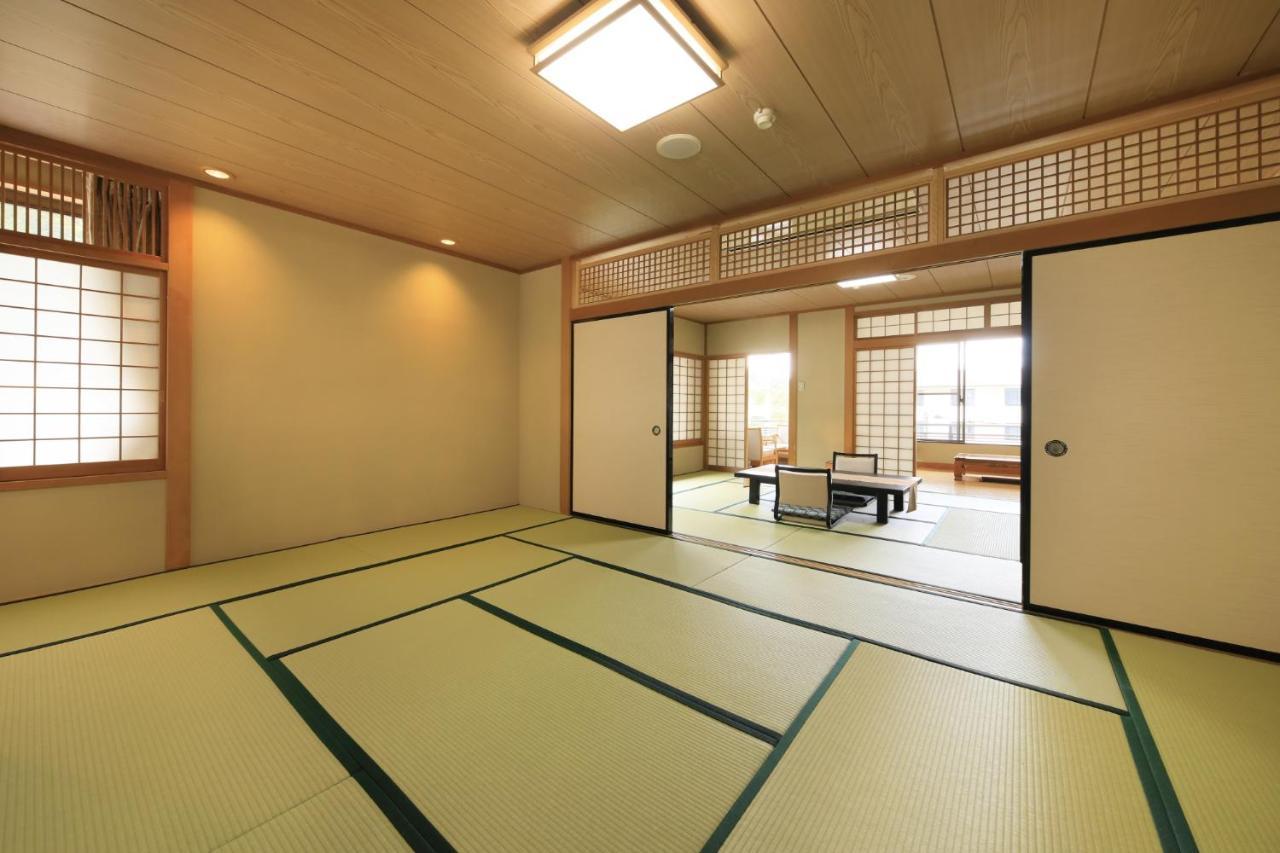 ホテル 湯守釡屋 日光市 エクステリア 写真